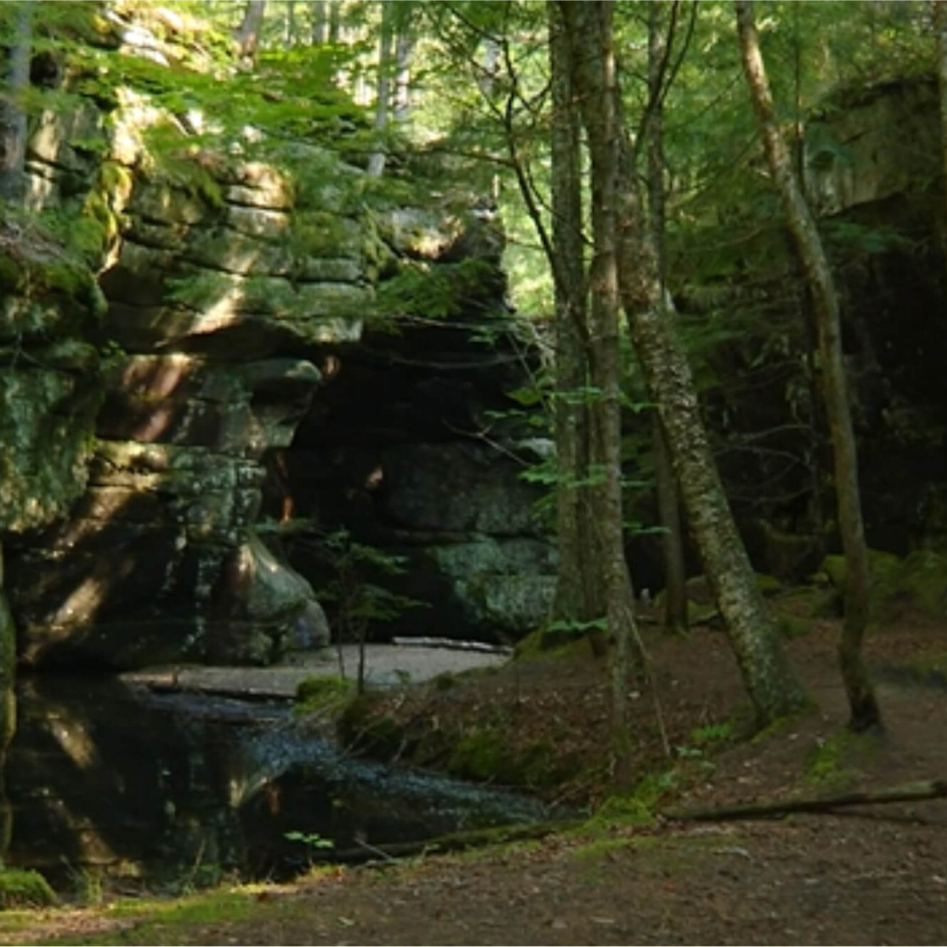 Devils Den Silver Ripple Falls